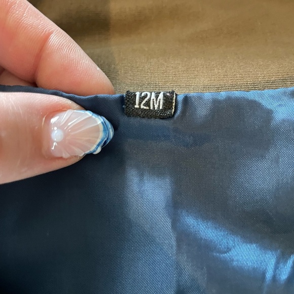 BABY DRESS VEST - Picture 2 of 3